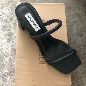 Steve Madden Lilah Sandals